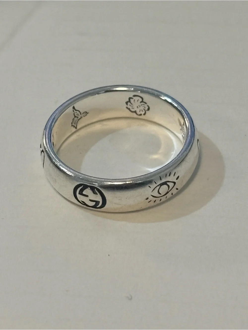 Gucci Silver 'Blind for Love' Ring IT11 US5.5-6